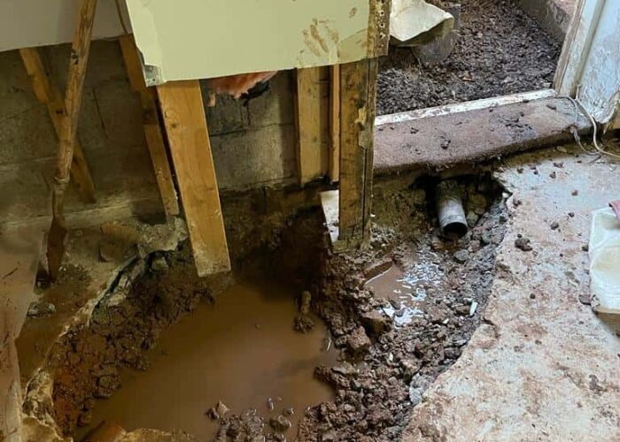 Dig-and-Replace Main Water Line Replacement