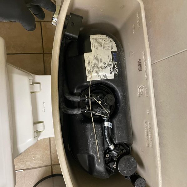 toilet tank repair in Toronto by Plumber To Your Door