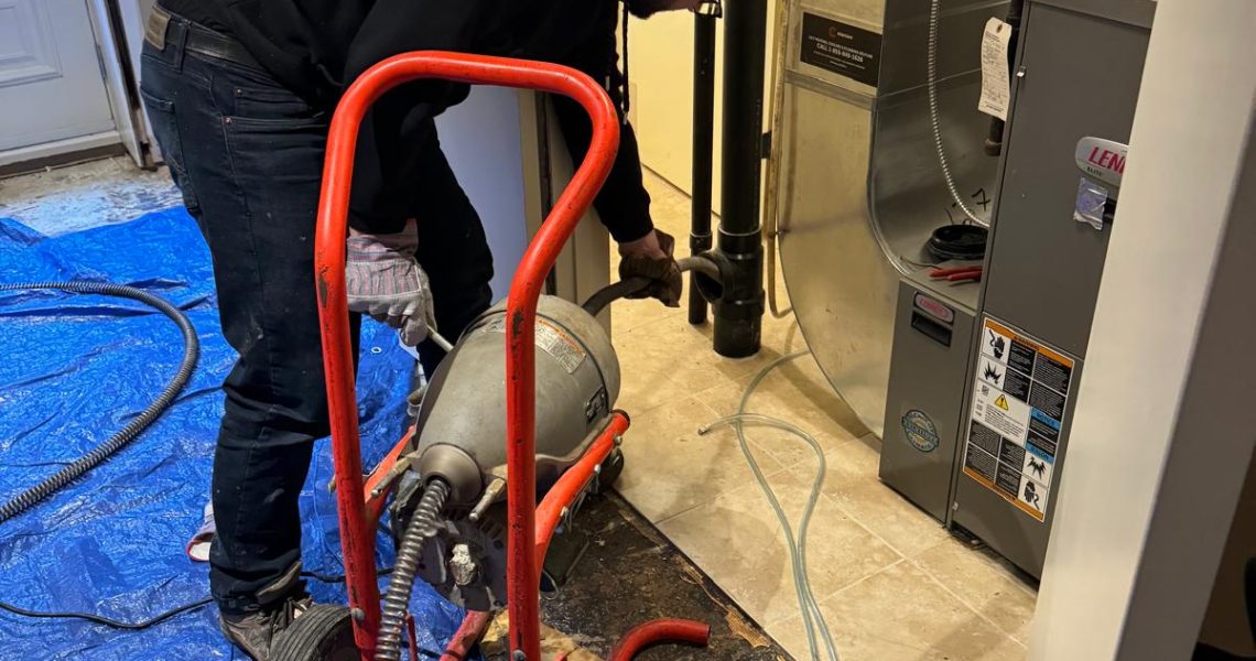 Drain Cleaning Services in Hamilton, ON by Plumber To Your Door 