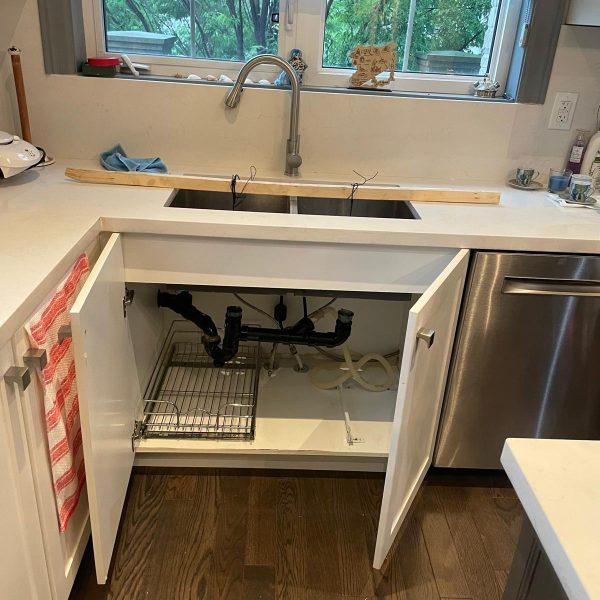 clogged kitchen sink repair service in Etobicoke