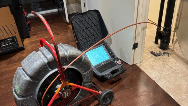 Drain Cleaning Services by Plumber To Your Door of Mississauga